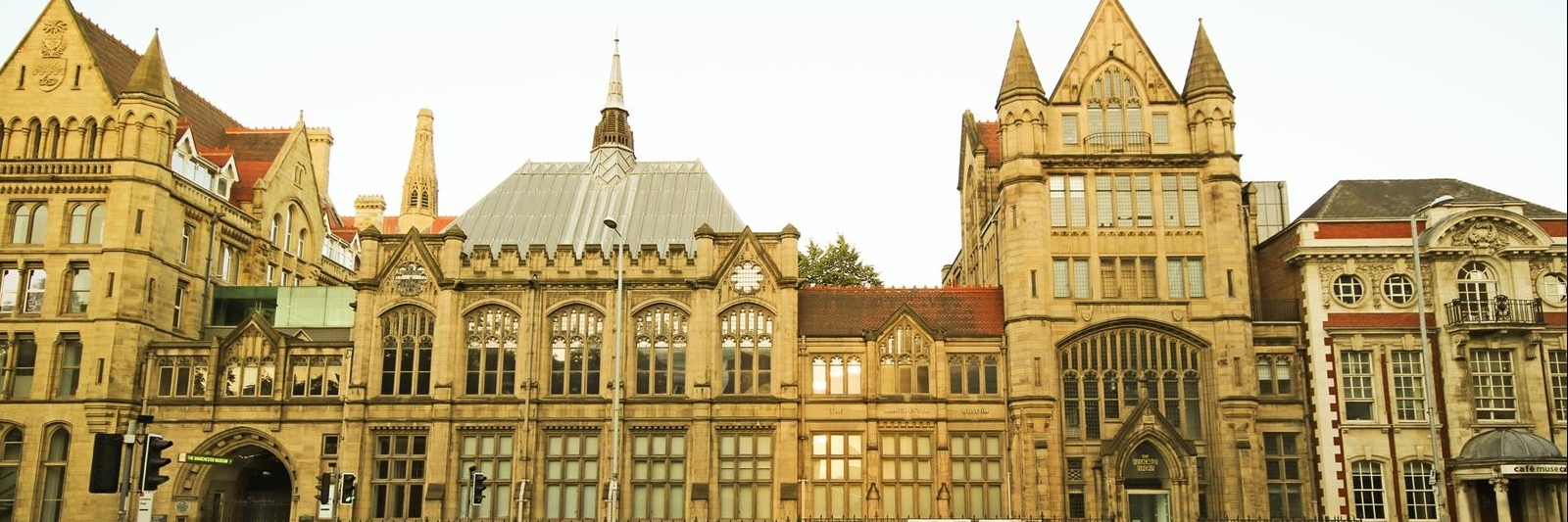 Bảo tàng Manchester (The Manchester Museum)