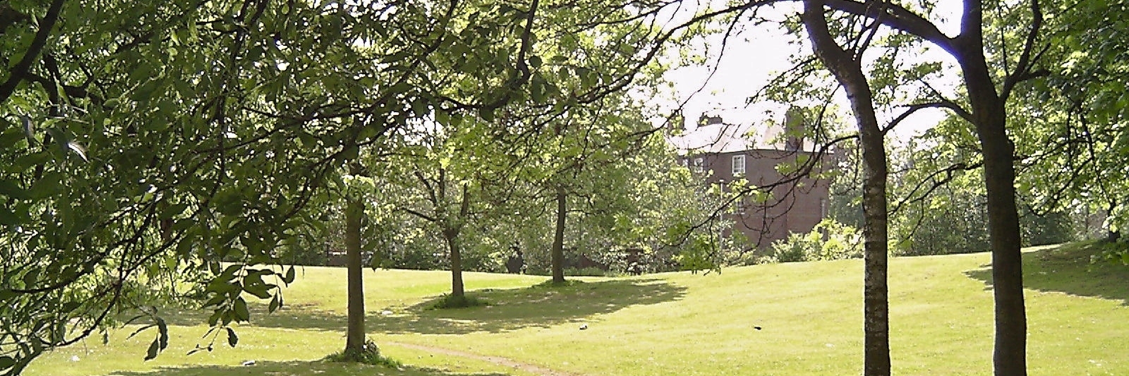 Công Viên Platt Fields (Platt Fields Park)