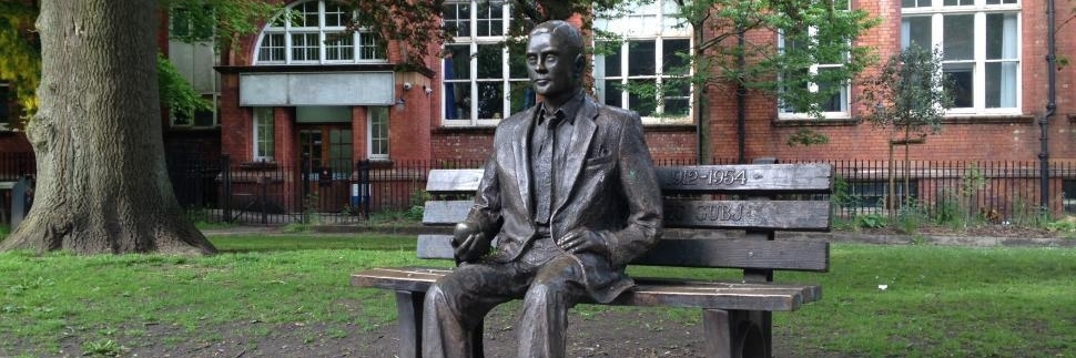 Đài tưởng niệm Alan Turing (Alan Turing Statue)