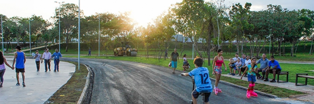 Công viên ven hồ (Parque das Aguas Seo Fiote)