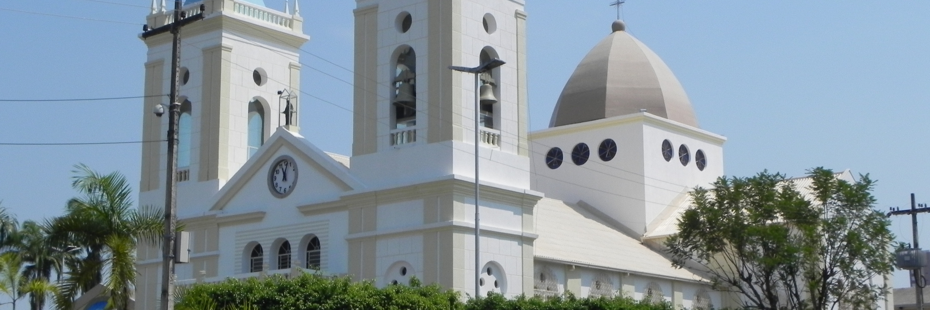 Nhà thờ Thánh Tâm Chúa Giêsu (Catedral Sagrado Coração de Jésus)