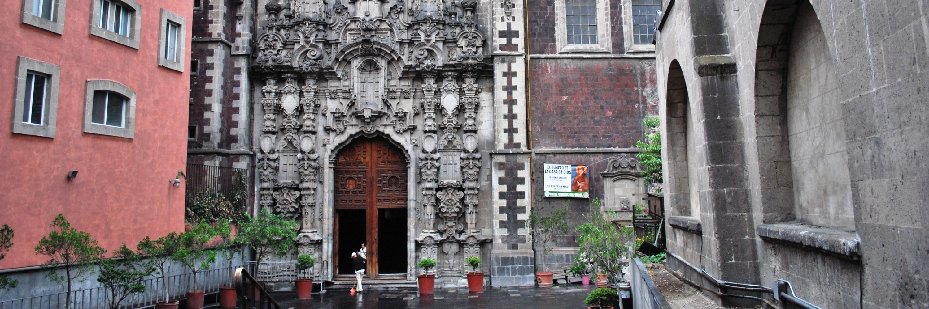 Tu viện San Francisco  (Templo de San Francisco)