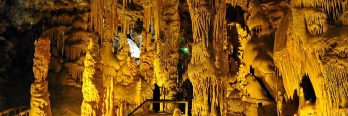 Hang động Astim (Astim Cave)
