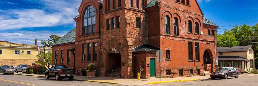 Thành phố Ishpeming (Ishpeming City)
