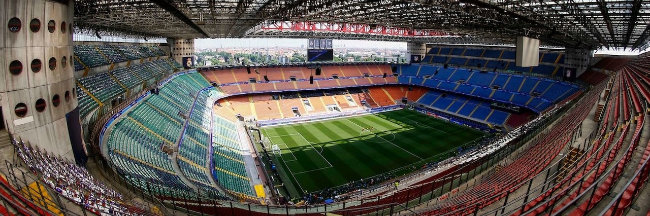 Sân vận động San Siro (San Siro Stadium)