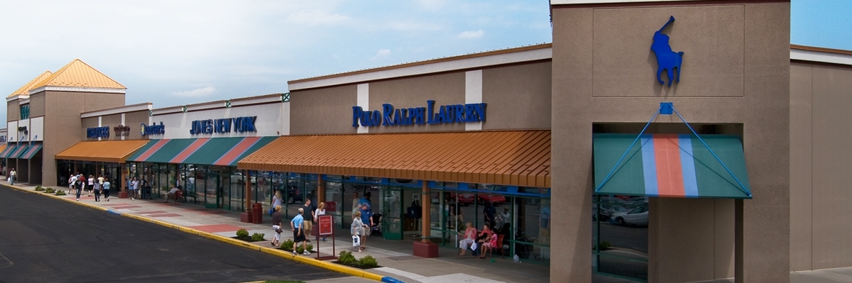Các cửa hàng cao cấp ở Albertville (Albertville Premium Outlets) Minnesota,  United States Of America (Mỹ)