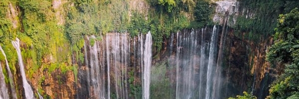 Thác Nước Coban Canggu  (Coban Canggu Waterfall)
