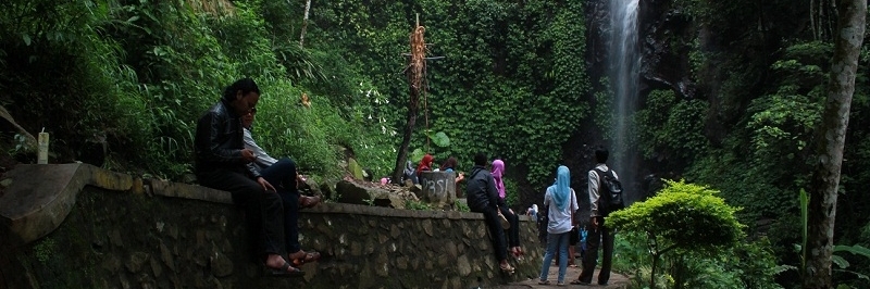 Thác Nước Dlundung (Dlundung Waterfall)