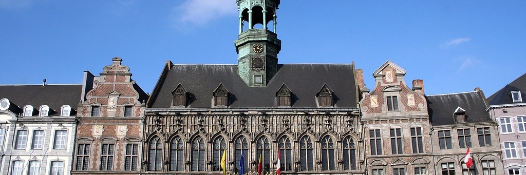 Tòa thị chính (Hôtel de Ville)