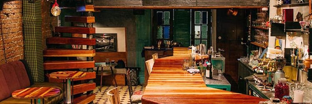 Quán rượu Nga (Russian Pub)