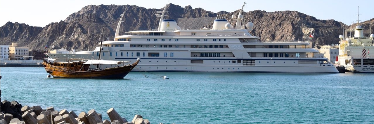 Cảng Sultan Qaboos (Port Sultan Qaboos) Muscat, Oman