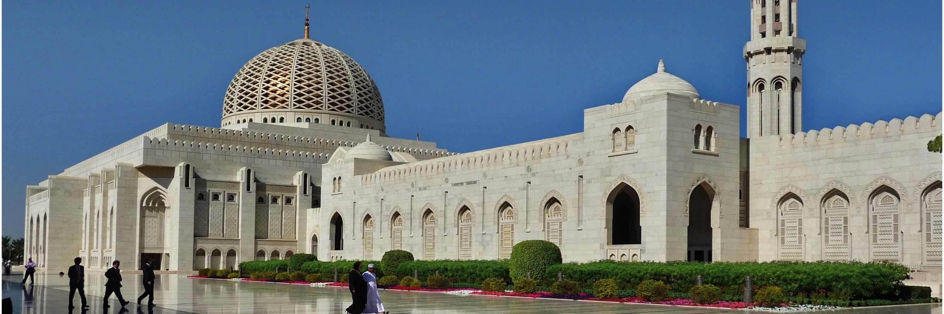 Nhà thờ Hồi giáo lớn Sultan Qaboos (Sultan Qaboos Grand Mosque)