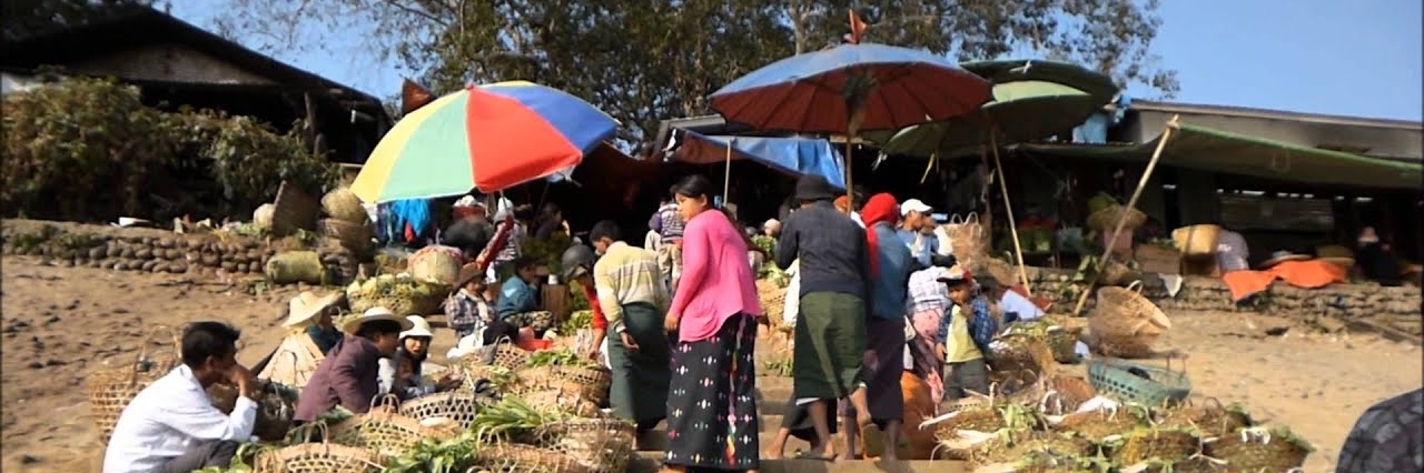 Chợ Thực Phẩm (Produce Market)