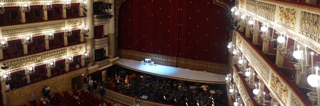 Nhà Hát Opera ( Teatro di San Carlo )