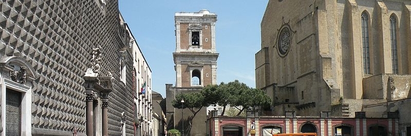 Nhà Thờ Thánh Chiara ( Basilica di Santa Chiara Napoli )