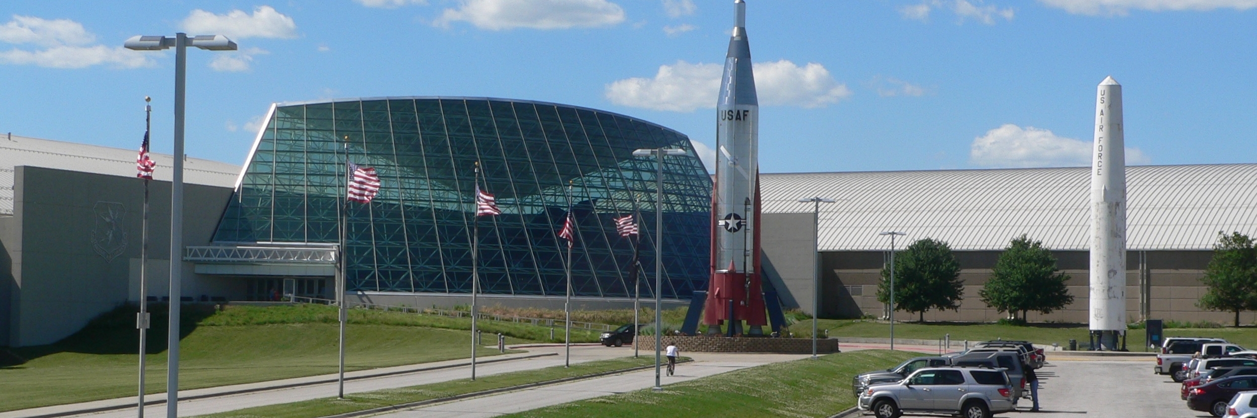 Bảo tàng chỉ huy và hàng không vũ trụ chiến lược (Strategic Air Command & Aerospace Museum)