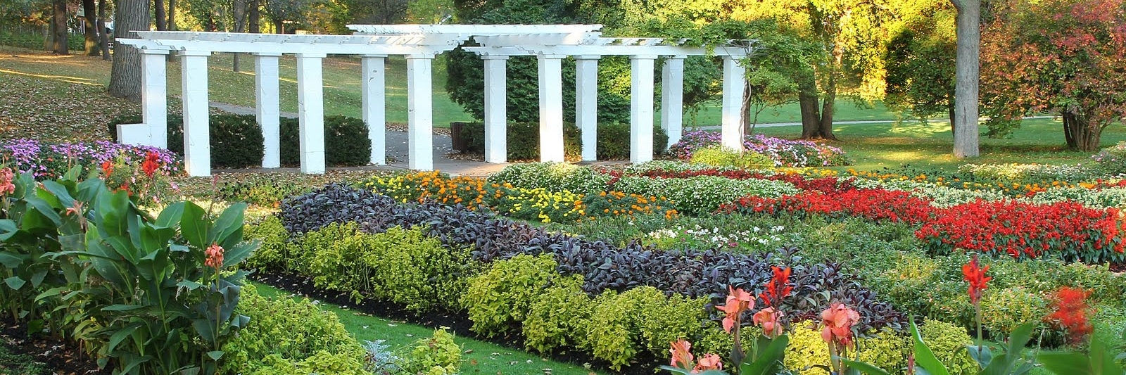 Khu vườn Sunken (Sunken Gardens)