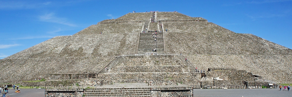 Kim Tự Tháp Mặt Trời (Pyramid of the sun)