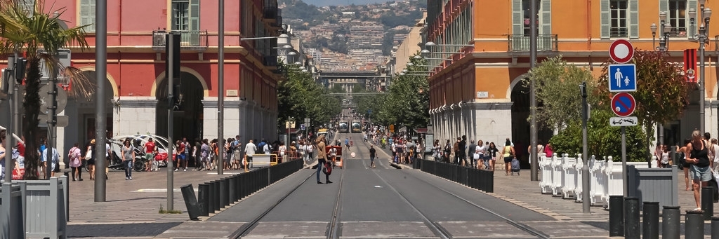 Đại lộ Jean Medecin (Jean Medecin Boulevard)