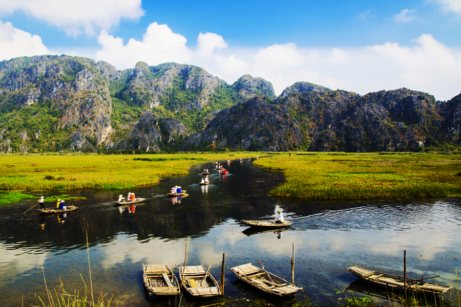 https://media.gody.vn/images/ninh-binh/dam-van-long-ninh-binh/12-2016/20161214071155-kdl-van-long-ninh-binh-gofy%20%283%29.jpg