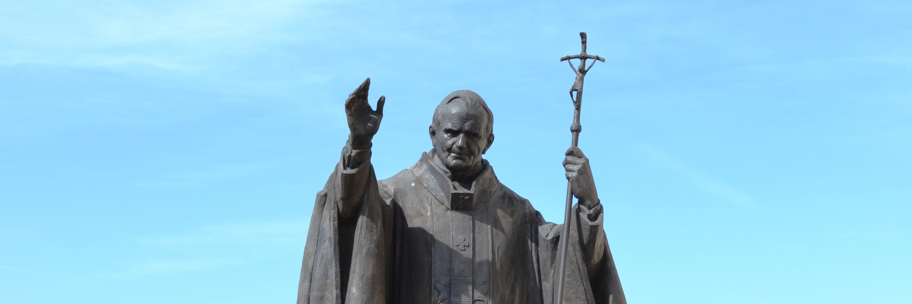 Tượng John Paul II (Statue of John Paul II)