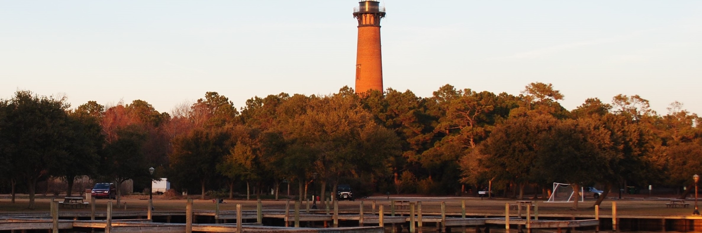 Bảo Tàng Và Ngọn Hải Đăng Currituck  (Currituck Beach Lighthouse and Museum)