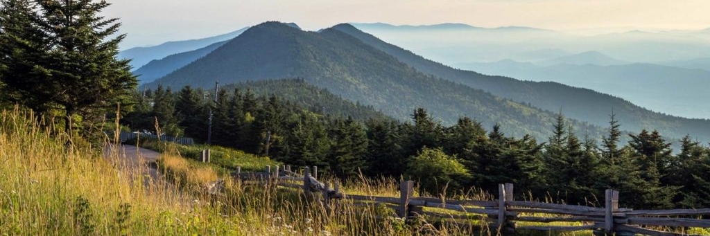 Công Viên Mount Mitchell (Mount Mitchell State Park)