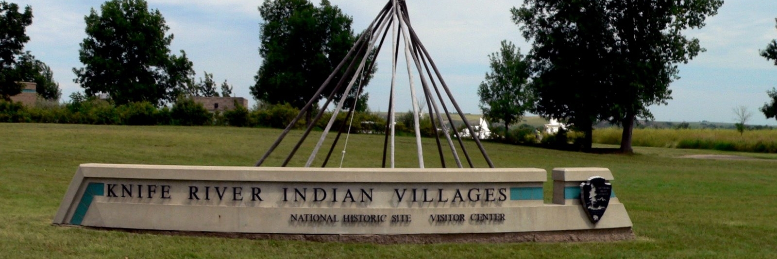 Khu Di Tích Lịch Sử Quốc Gia Làng Dao Sông Ấn(Knife River Indian Villages National Historical Site)