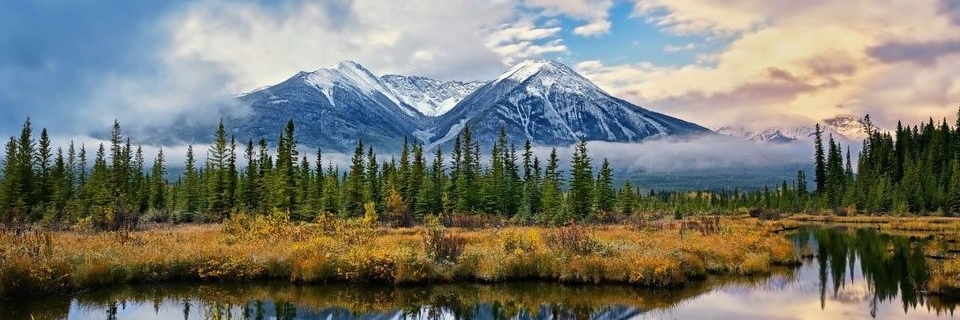 Khu bảo tồn vườn quốc gia Nahanni (Nahanni National Park Reserve)