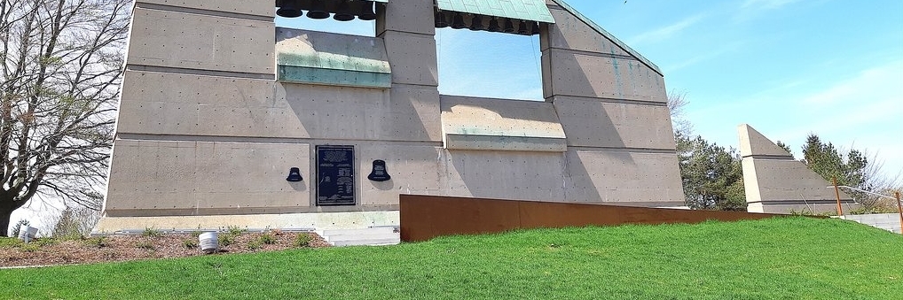 Tháp chuông tưởng niệm vụ nổ Halifax ( Halifax Explosion Memorial Bell Tower)