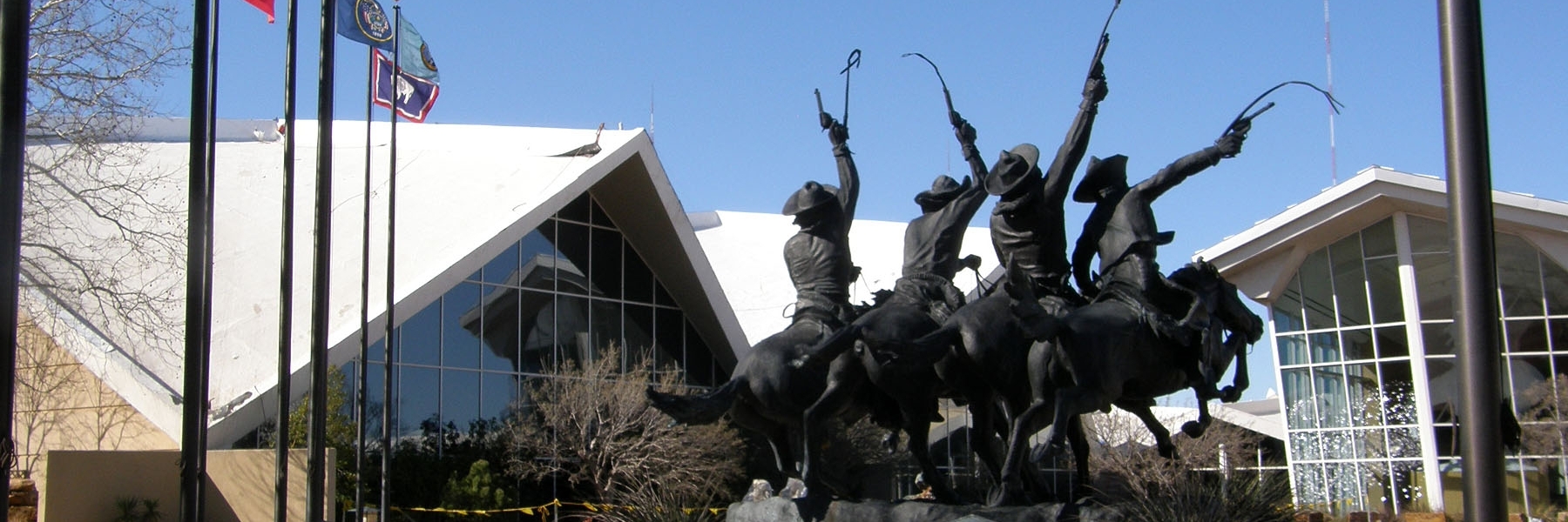 Bảo tàng Di sản Miền Tây & Cao bồi Quốc gia (National Cowboy & Western Heritage Museum)