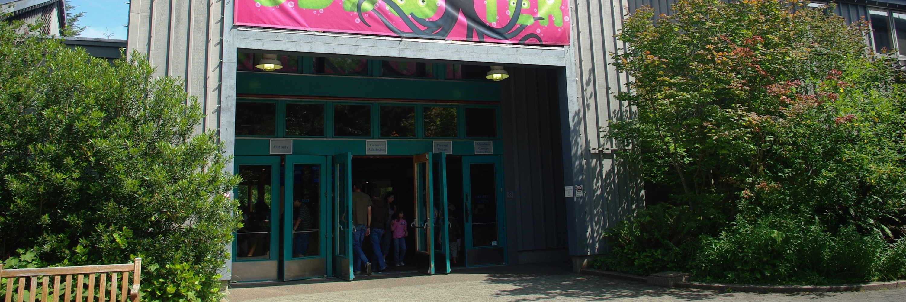 Thủy cung Bờ biển Oregon (Oregon Coast Aquarium)