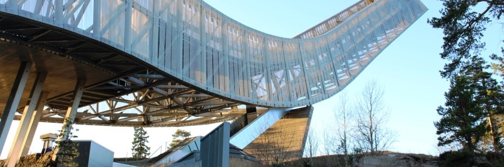 Bảo tàng & Tháp trượt tuyết Holmenkollen (Holmenkollen Ski Museum & Tower)