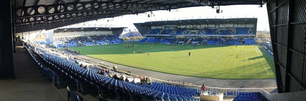 Sân vận động Kassam (Kassam Stadium)