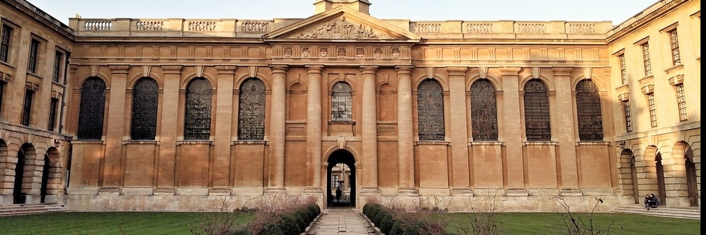 Trường đại học của nữ hoàng (Queens College)