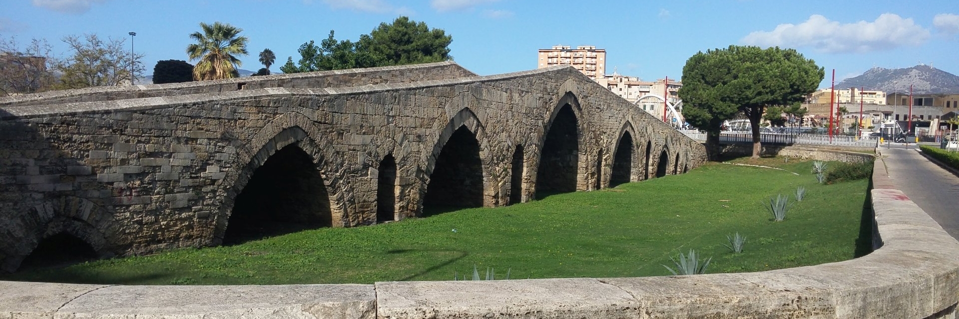 Cầu Đô Đốc (Ponte dellAmmiraglio)
