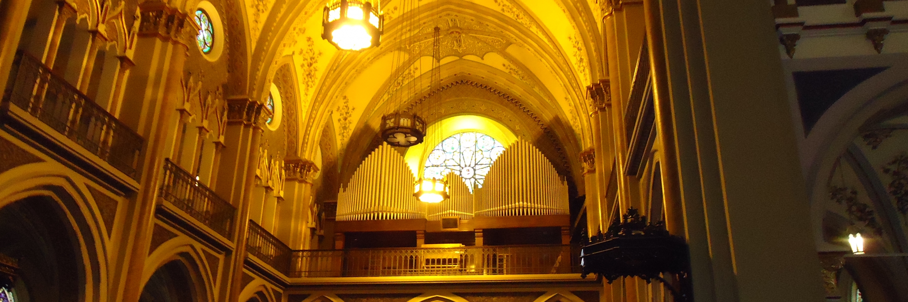 Nhà thờ thành phố Curitiba (Catedral Basílica de Curitiba)