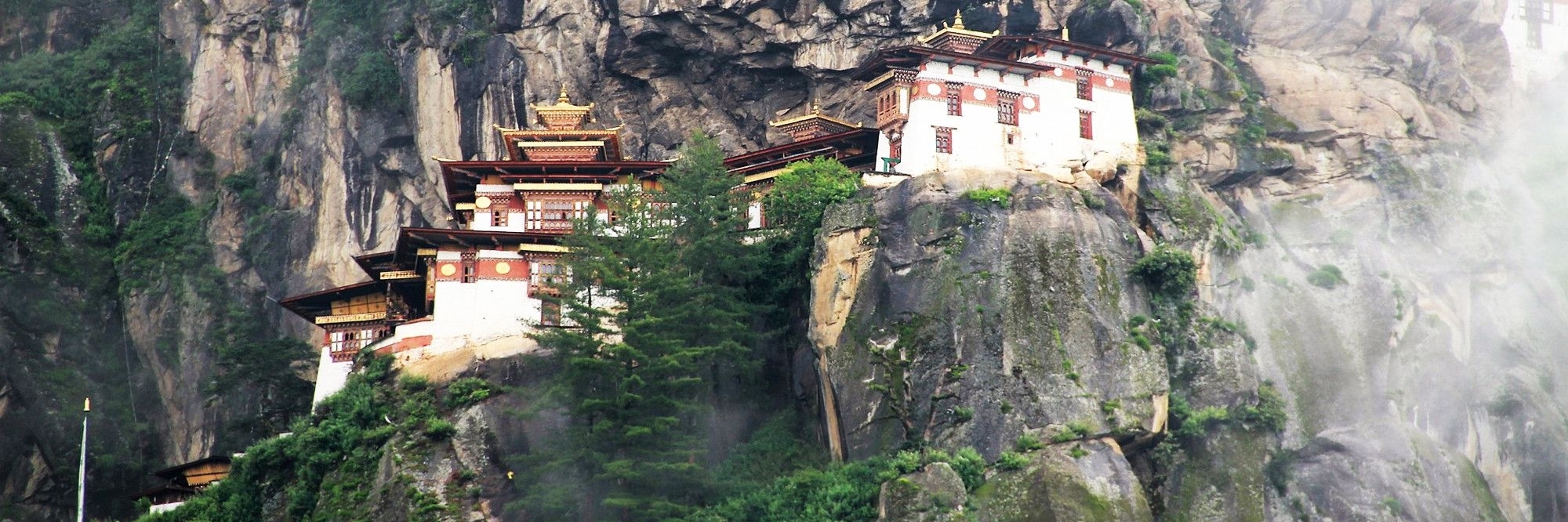 Đền Hang Cọp (Paro Taktsang Temple)