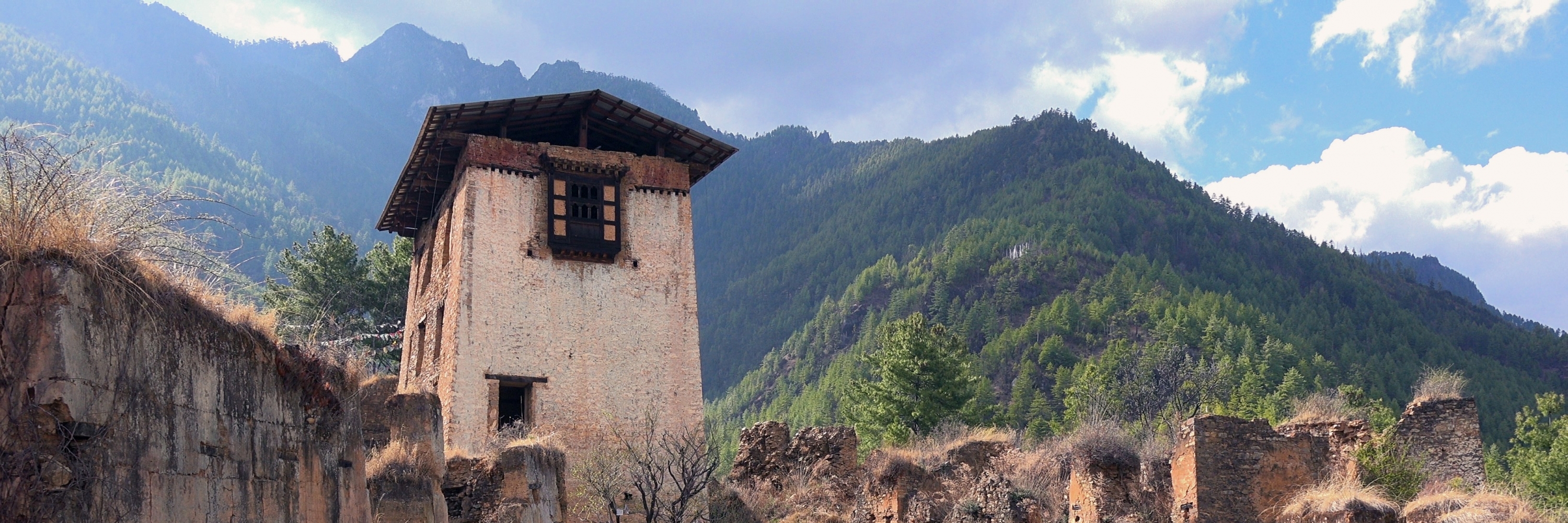 Pháo đài cổ Drukgyal (Drukgyal Dzong)