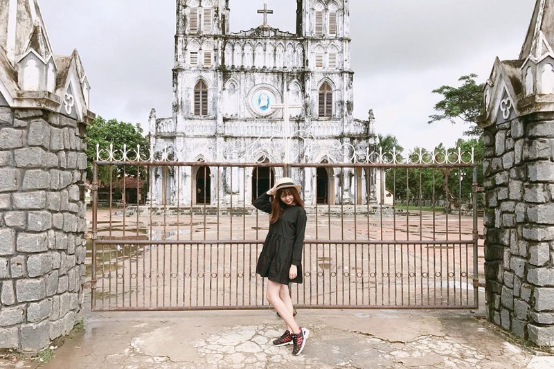 nhà thờ mằng lăng