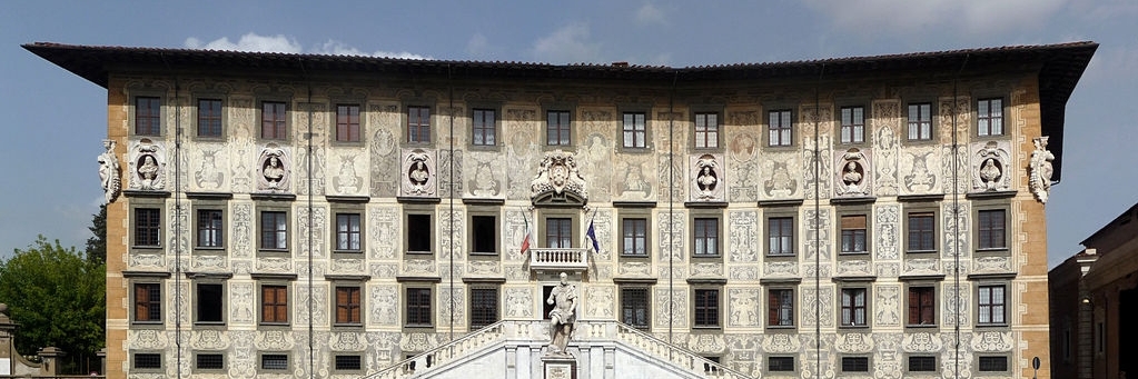 Đại Học Pisa ( Palazzo della Sapienza )