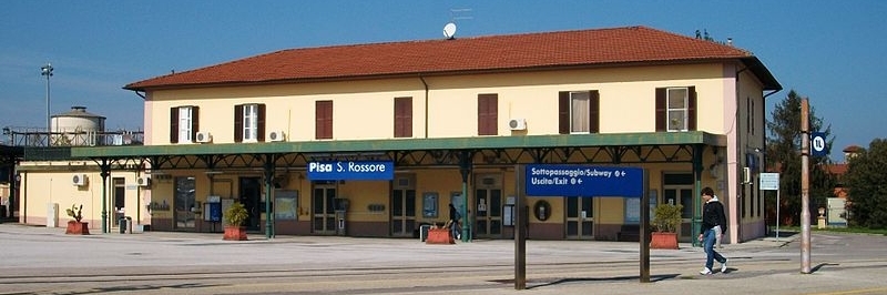 Nhà Ga Xe Lửa Pisa ( Pisa S Rossore )