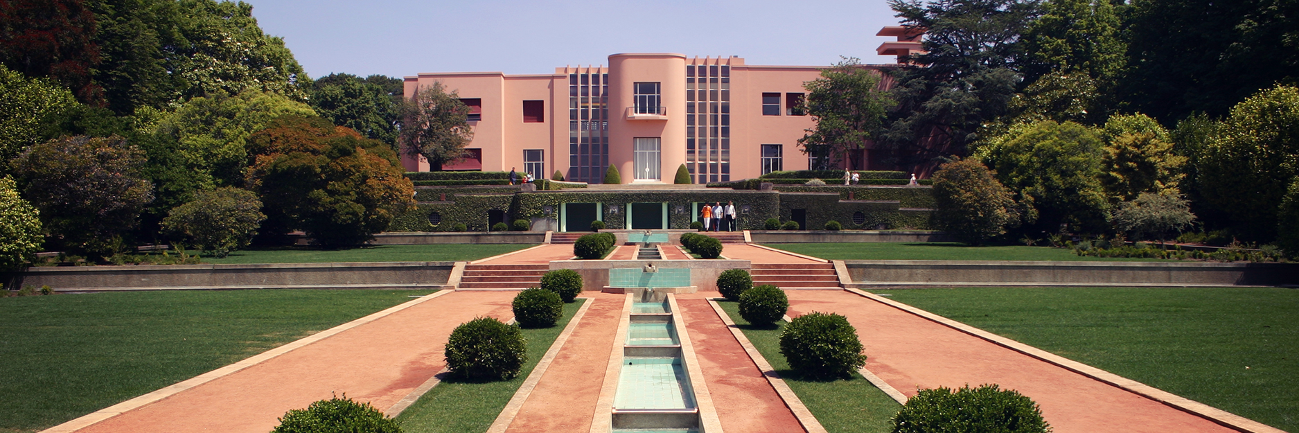 Bảo tàng Seravis (Fundação de Serralves)