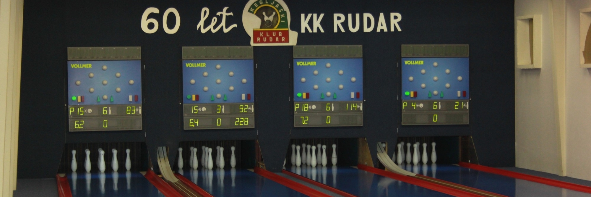 Trung tâm Bowling Postojna (Bowling epicenter Postojna)