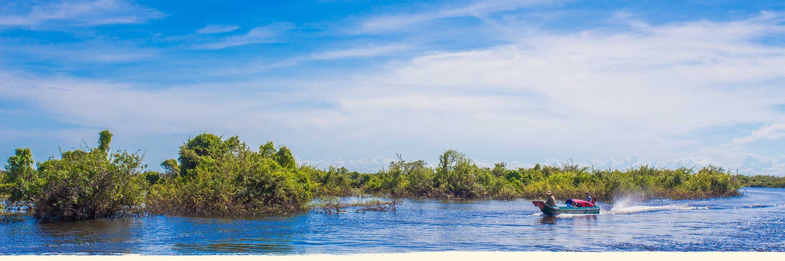 Trang Trại Nuôi Cá (Fish Growing Center)