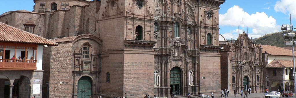 Nhà thờ Iglesia de la Compañía