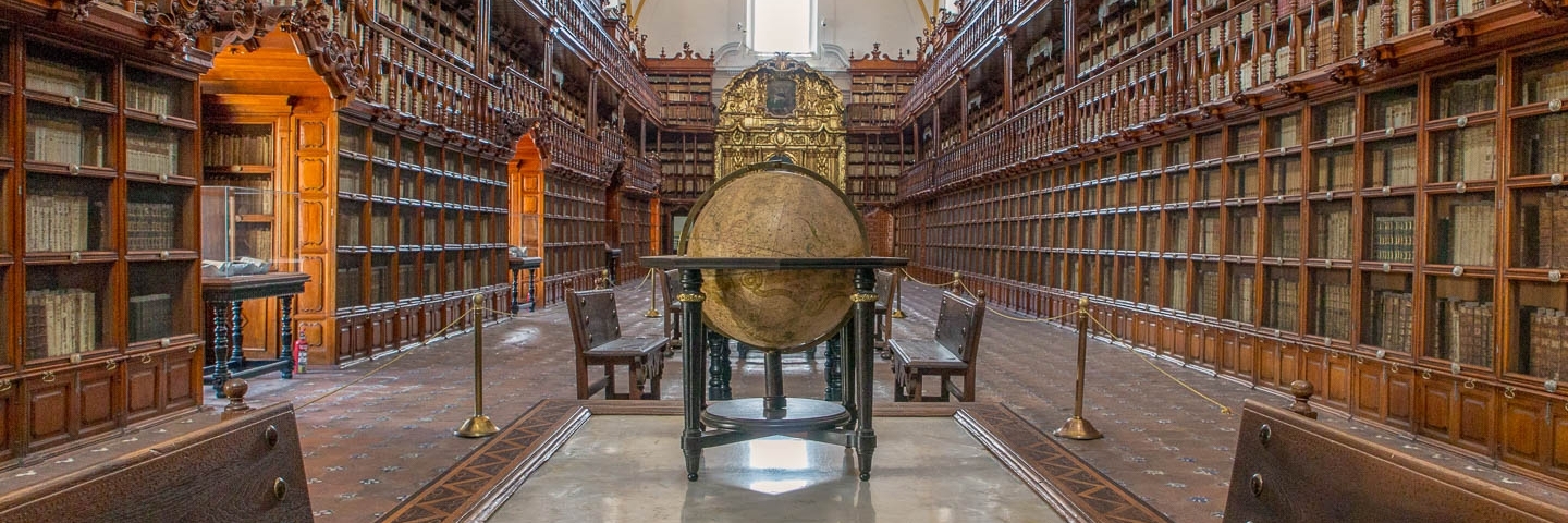 Thư Viện Cổ Palafoxiana - Thư viện cổ của Puebla (Palafoxiana Library - Puebla Old Library)