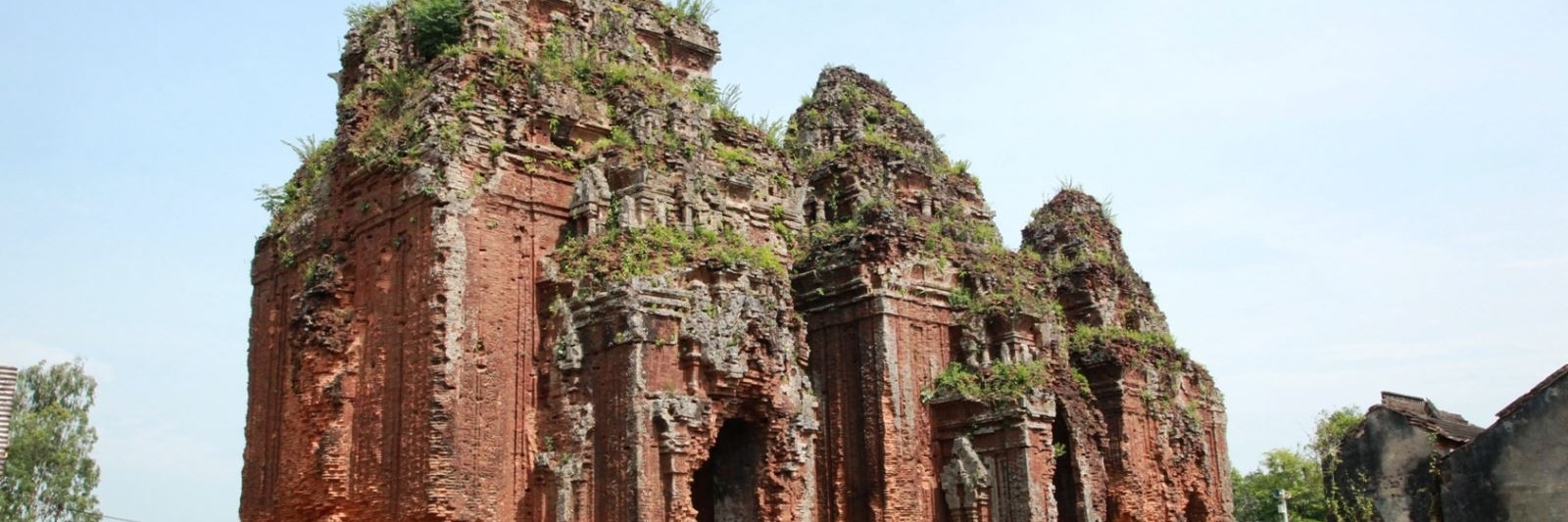Tháp Chiên Đàn