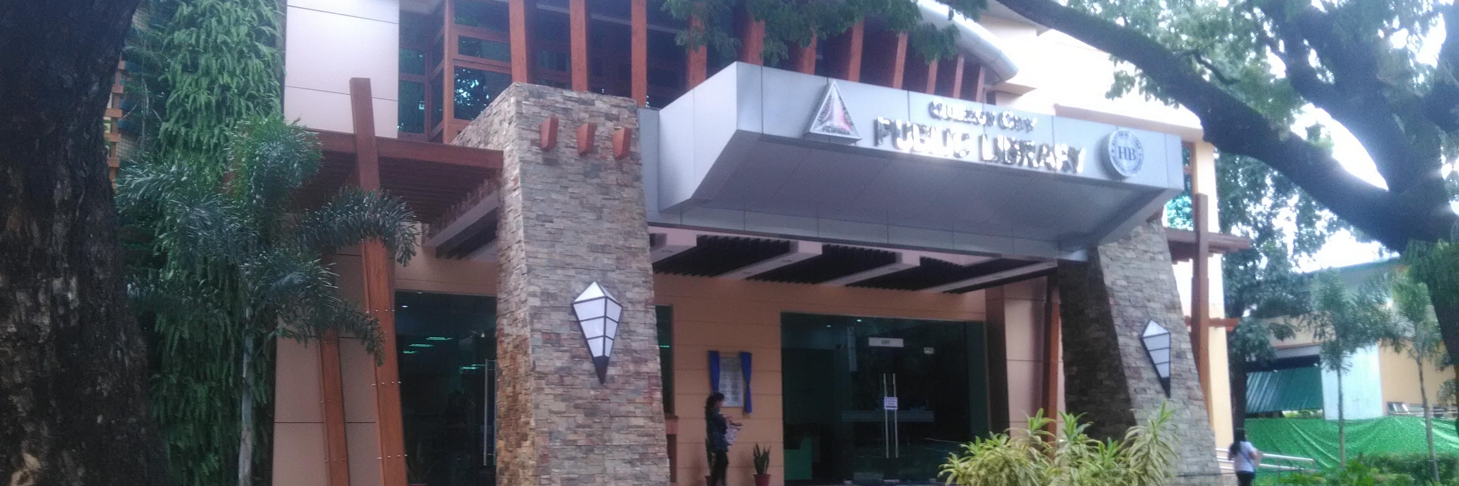 Thư viện công cộng thành phố Quezon (Quezon City Public Library)