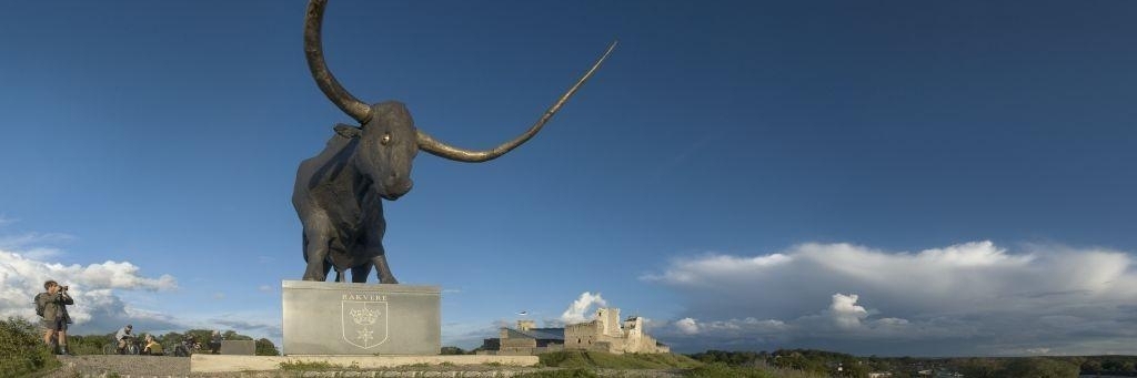 Tác phẩm Điêu khắc Tarvas (Tarvas Sculpture)